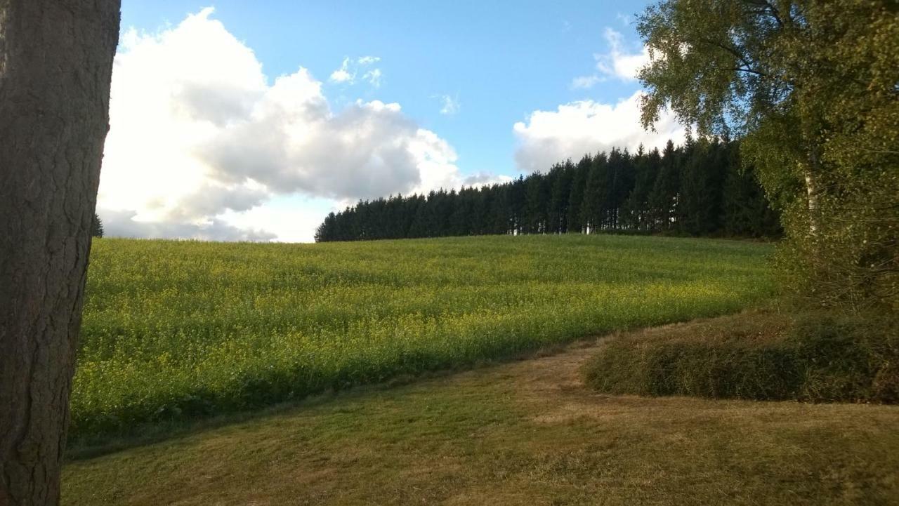 Blick In Die Suedeifel Biersdorf Exterior foto